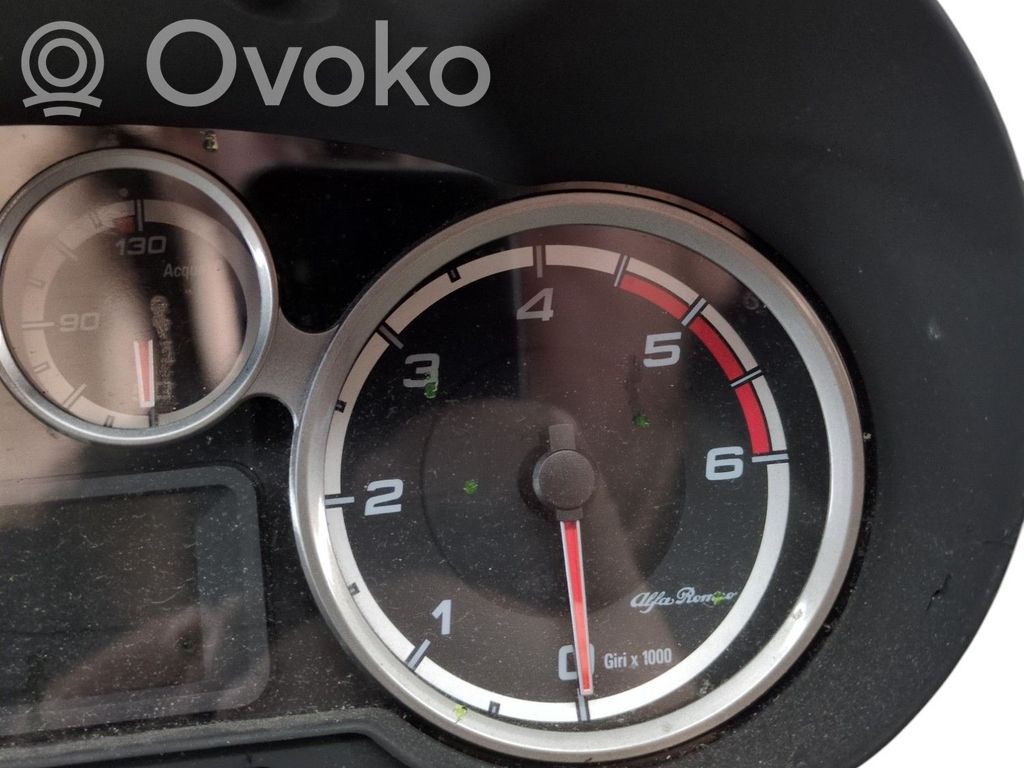 Alfa Romeo Mito Velocímetro (tablero de instrumentos) 