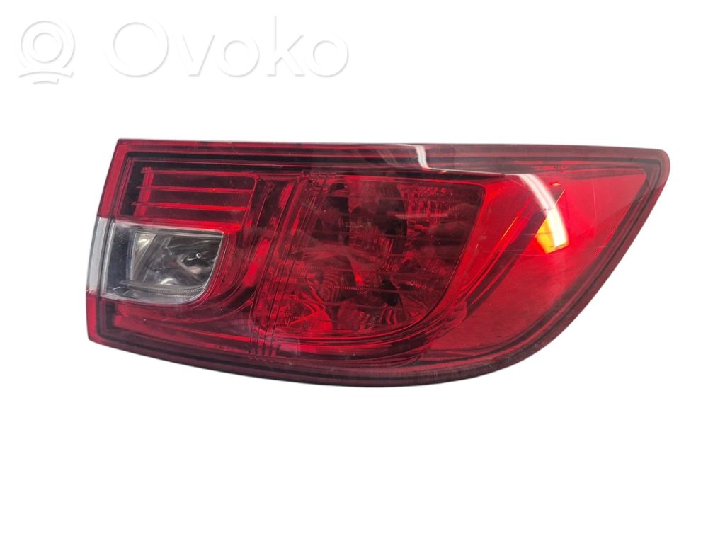 Luz trasera/de freno   265502631R