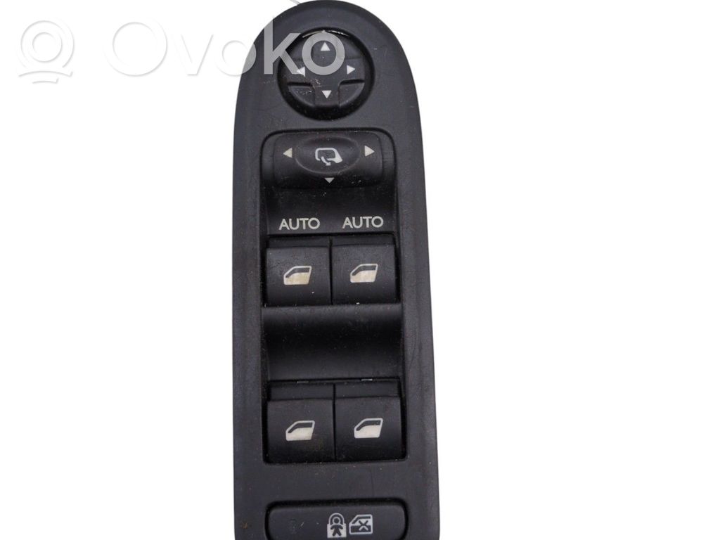 Citroen C3 Electric window control switch 