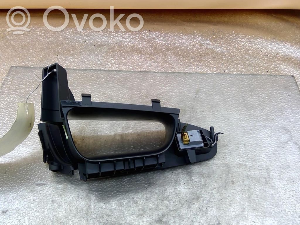 Comutator comandă geamuri electrice   8K0959855AV10