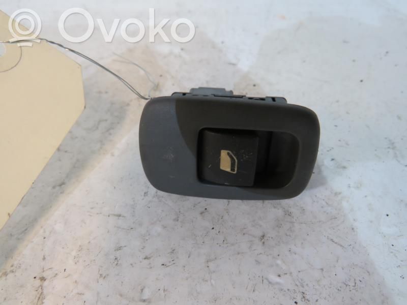 Electric window control switch   00006554HL