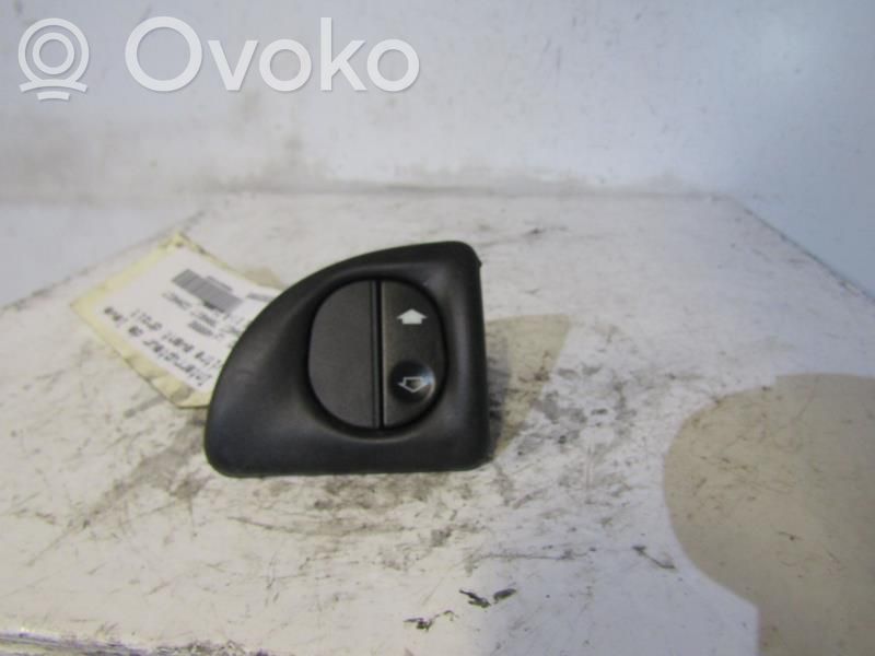 Interruptor del elevalunas eléctrico   1107243
