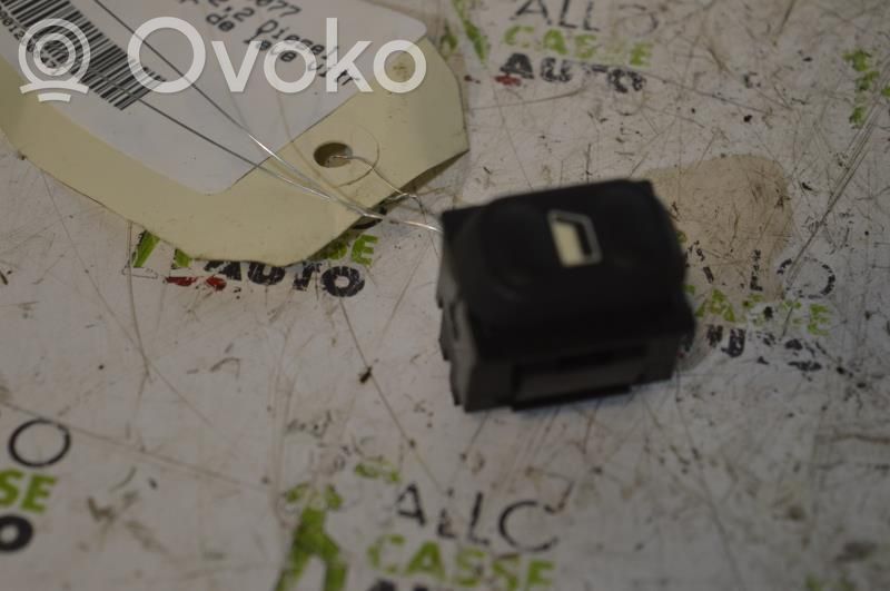 Peugeot 607 Electric window control switch 