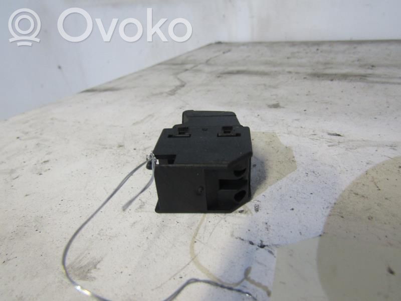 Electric window control switch   7M3959855A