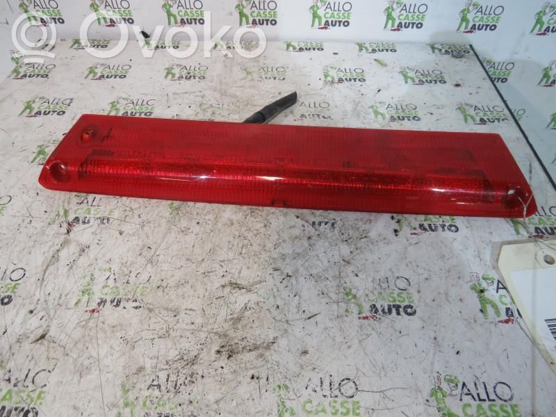Ford Focus Third/center stoplight 