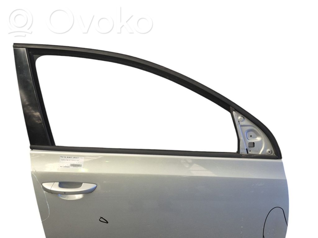 Porte avant   5K4831056H