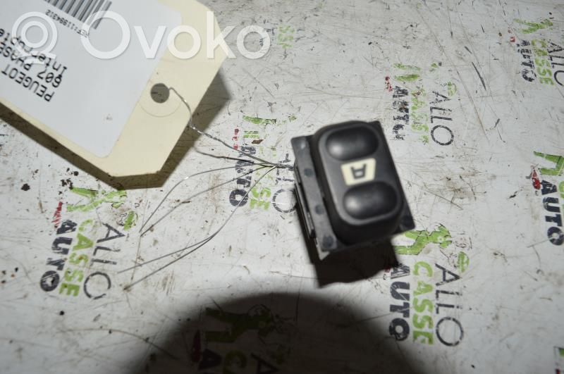 Electric window control switch   655471