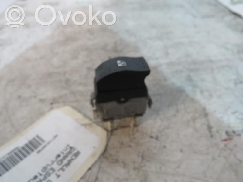 Electric window control switch   8200315029