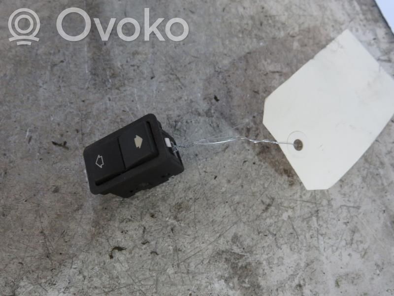 Elektrisko logu slēdzis   61318368974