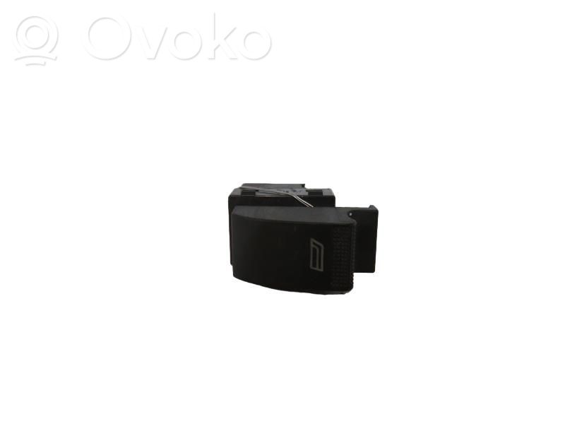Audi A3 S3 8L Electric window control switch 