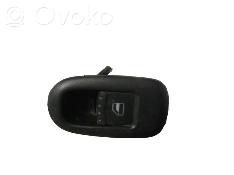 Seat Toledo II (1M) Electric window control switch 