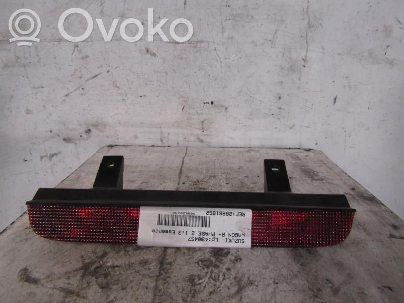 Kolmas/lisäjarruvalo   3582083E005PK