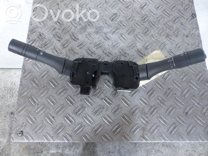 Renault Fluence Commodo, commande essuie-glace/phare 