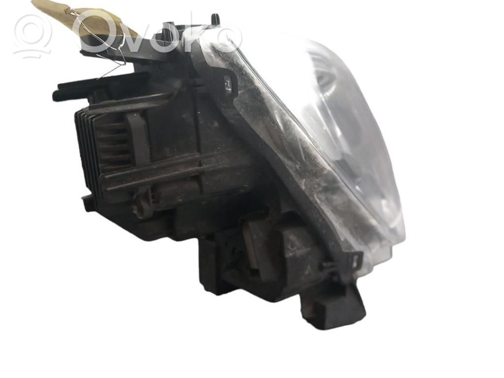 Opel Combo E Phare frontale 