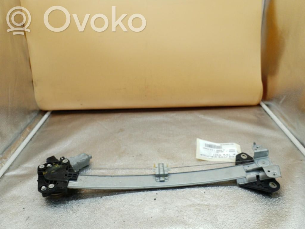 Honda Civic Elektryczny podnośnik szyby drzwi tylnych 