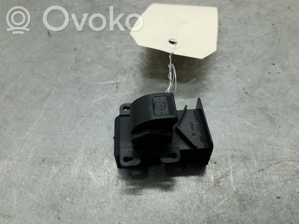 Electric window control switch   M20783