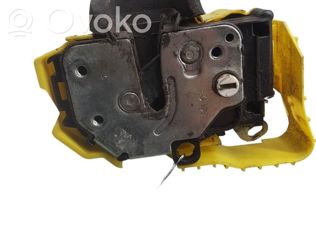 Citroen Nemo Takaoven lukko 
