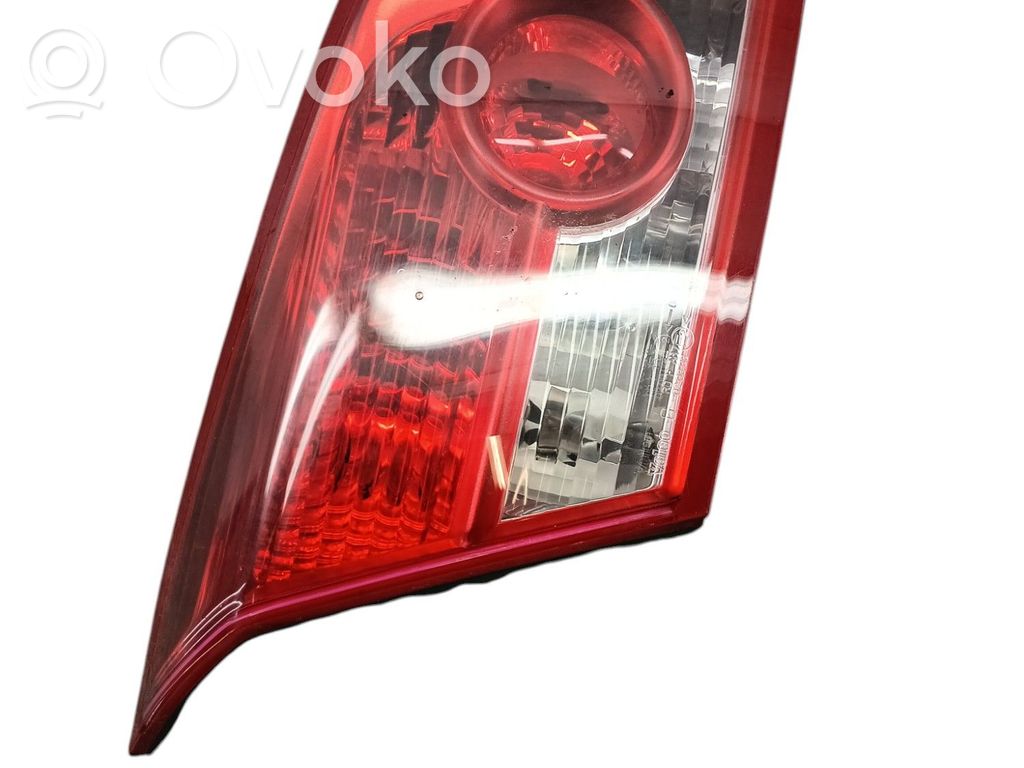 Tailgate rear/tail lights   8200686568