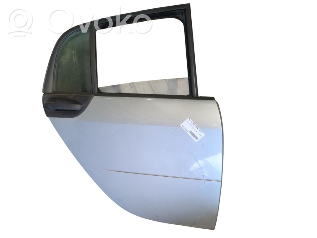Aizmugurējās durvis   A4547300408