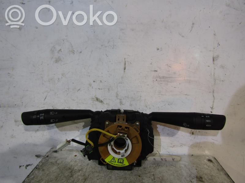 Citroen Nemo Commodo, commande essuie-glace/phare 