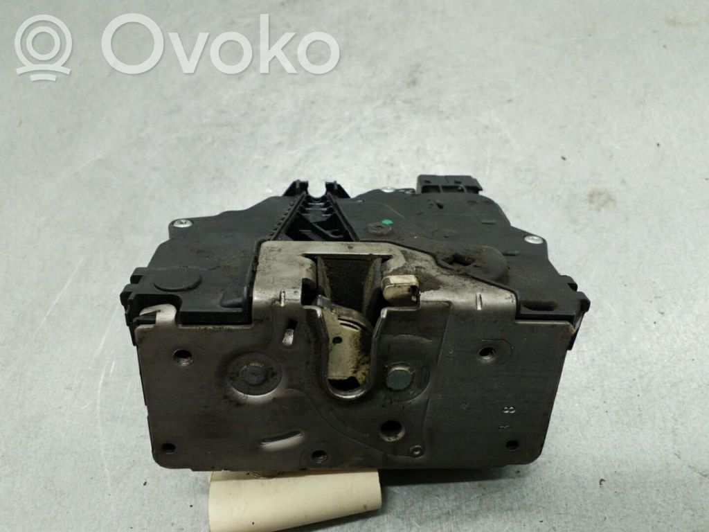 Priekinė durų spyna   13258275