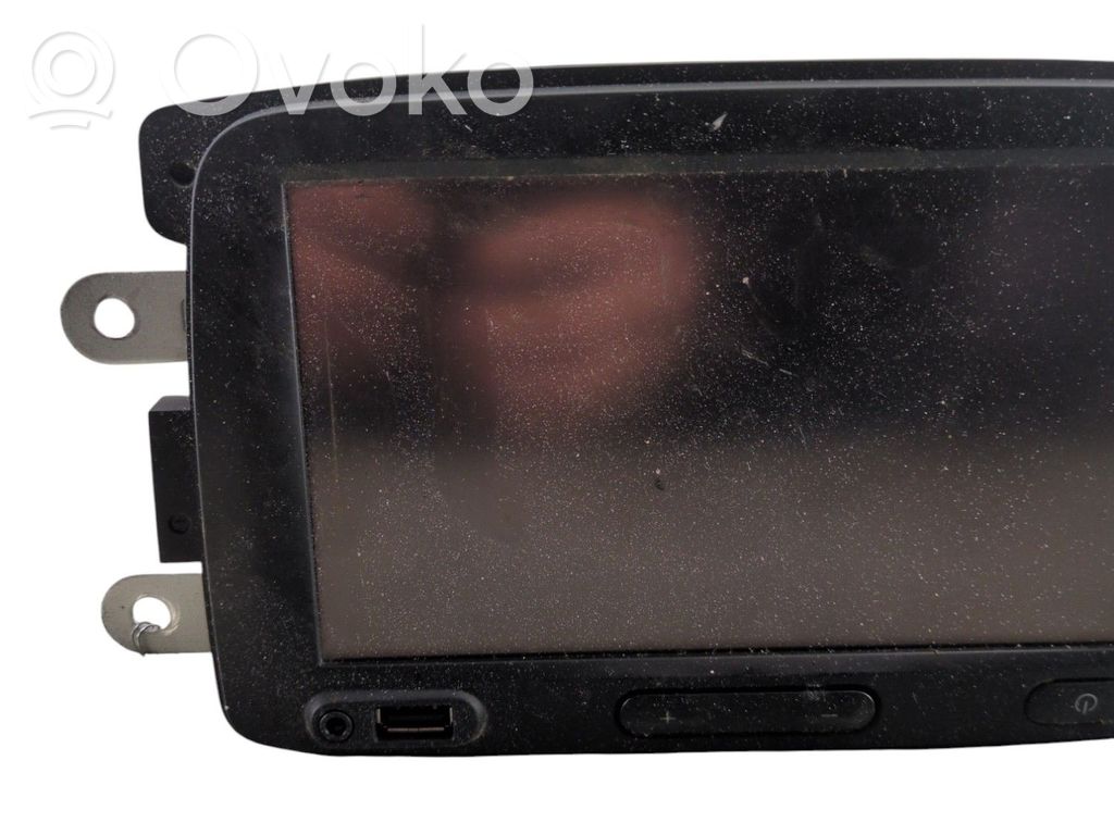 Dacia Sandero Screen/display/small screen 