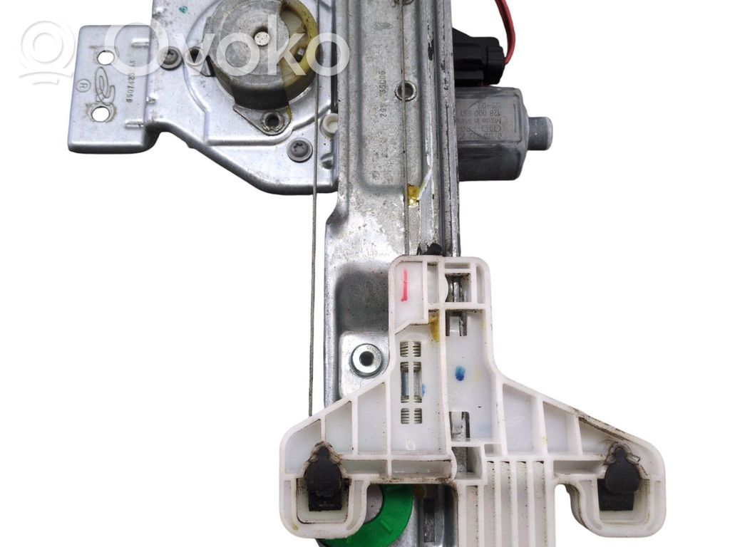 Regulador de puerta trasera con motor   05179956AA
