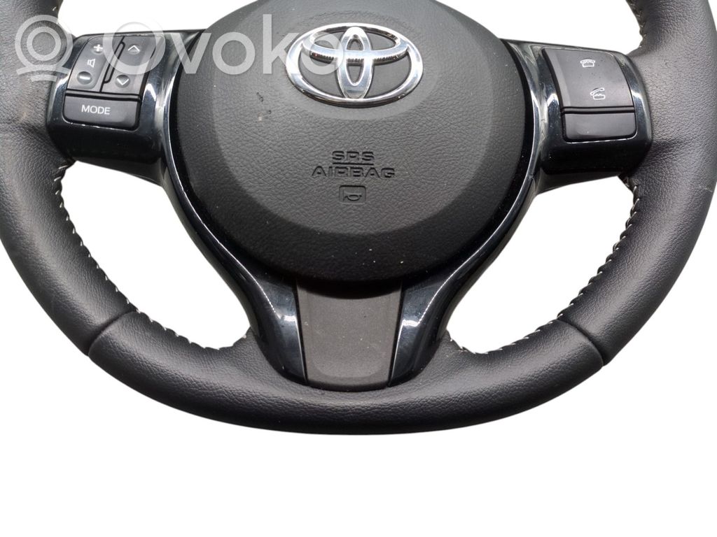 Toyota Yaris Ohjauspyörä 