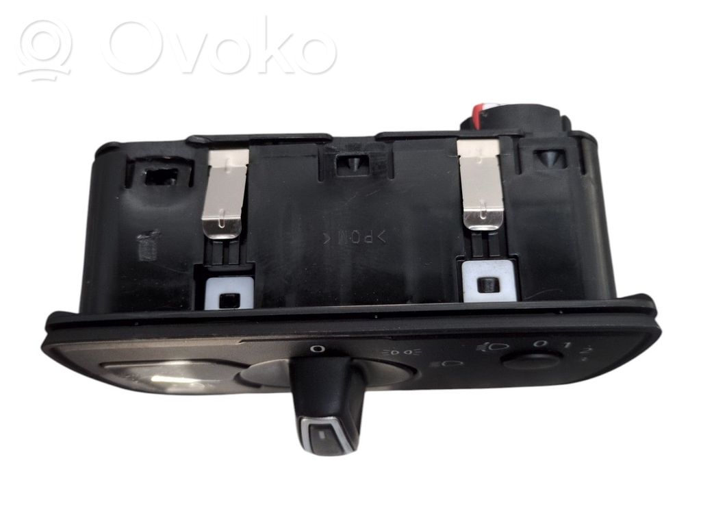 Volkswagen PASSAT B8 Interruptor de luz 