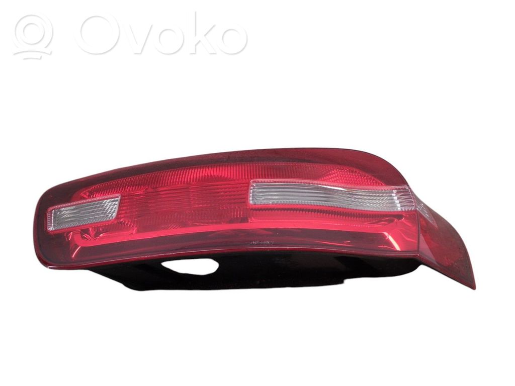 Citroen C4 II Picasso Luci posteriori 