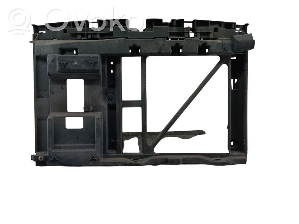 Citroen C3 Radiatoru paneļa augšējā daļa (televizors) 