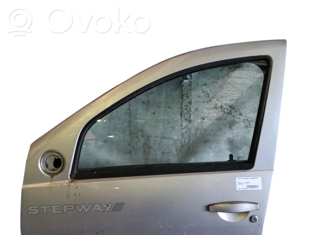 Dacia Sandero Porte avant