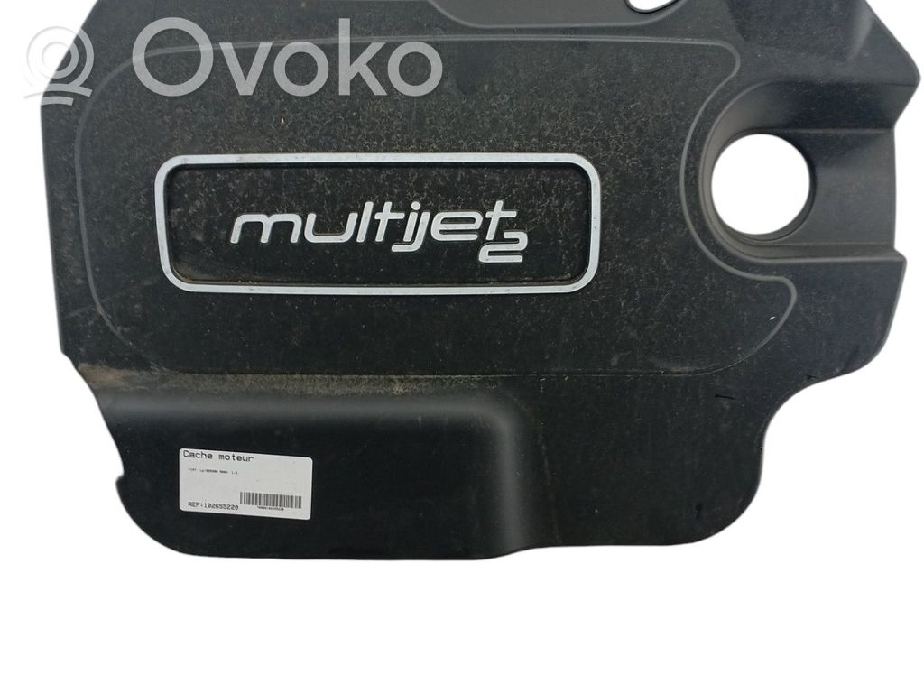 Cubierta del motor (embellecedor)