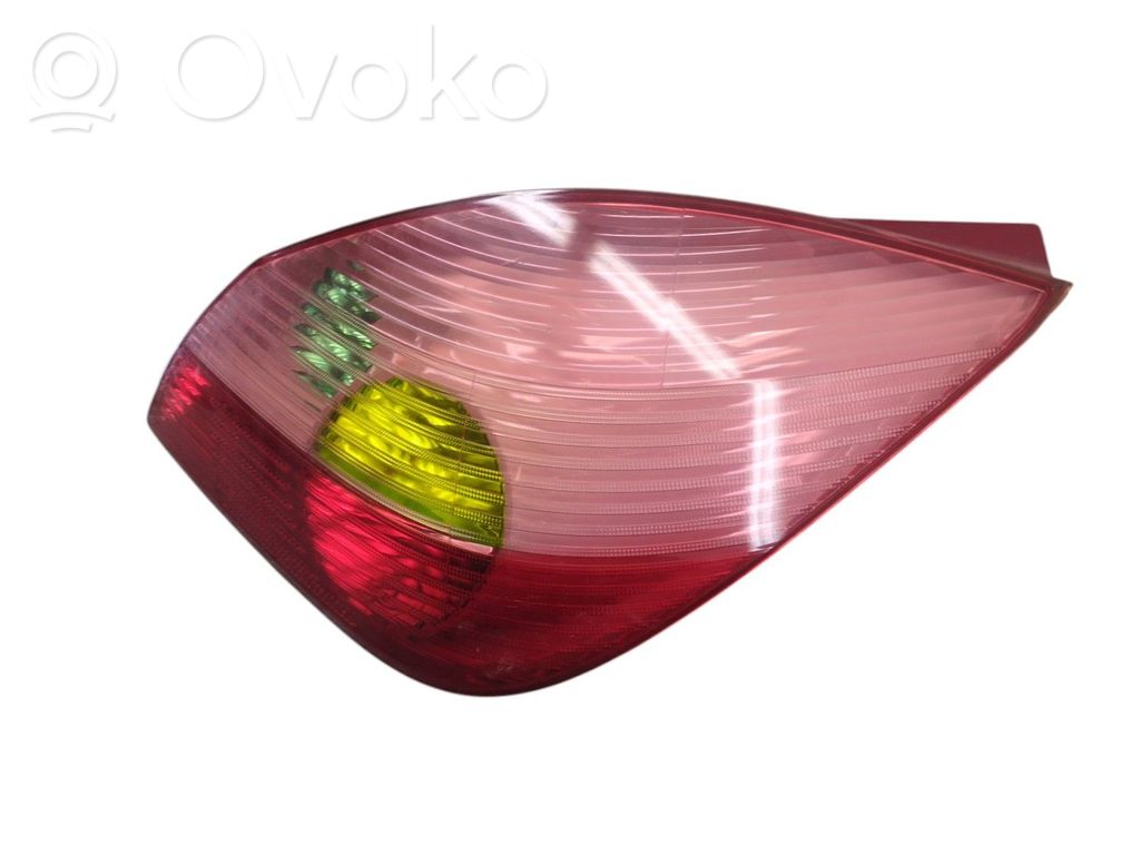 Takavalot   93164324