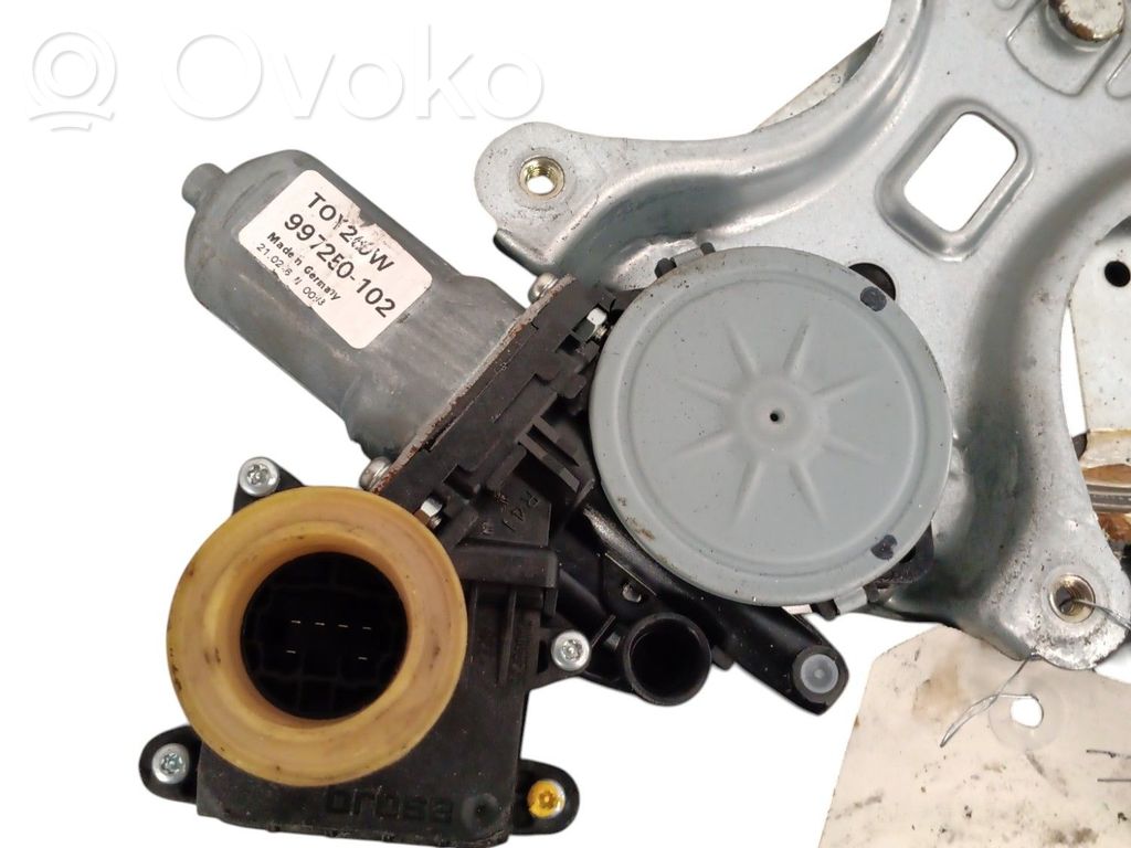 Toyota Corolla Verso E121 Alzacristalli della portiera anteriore con motorino