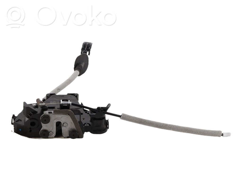 Priekšpusē slēdzene   805033719R