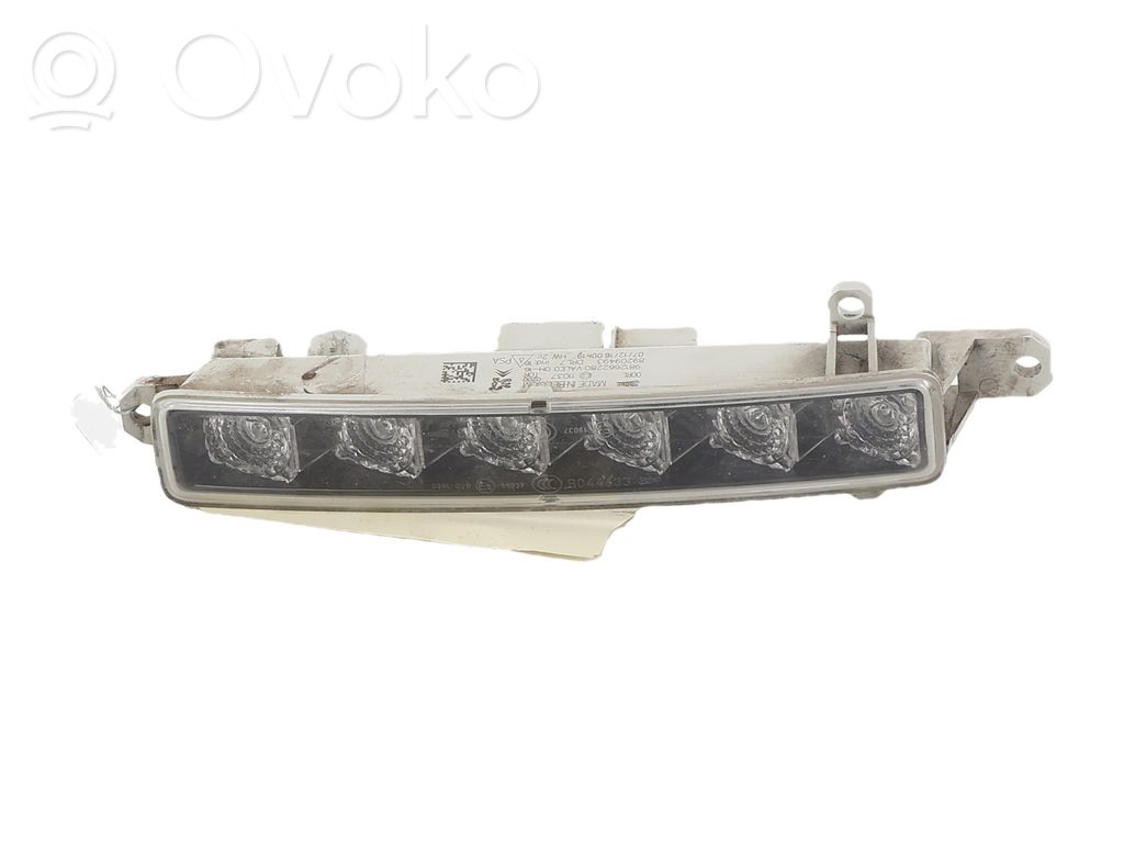 LED dienos žibintas   9677409380