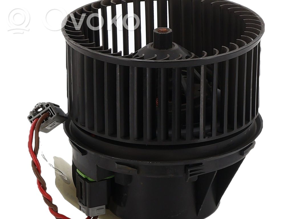 Heater fan/blower   1696006