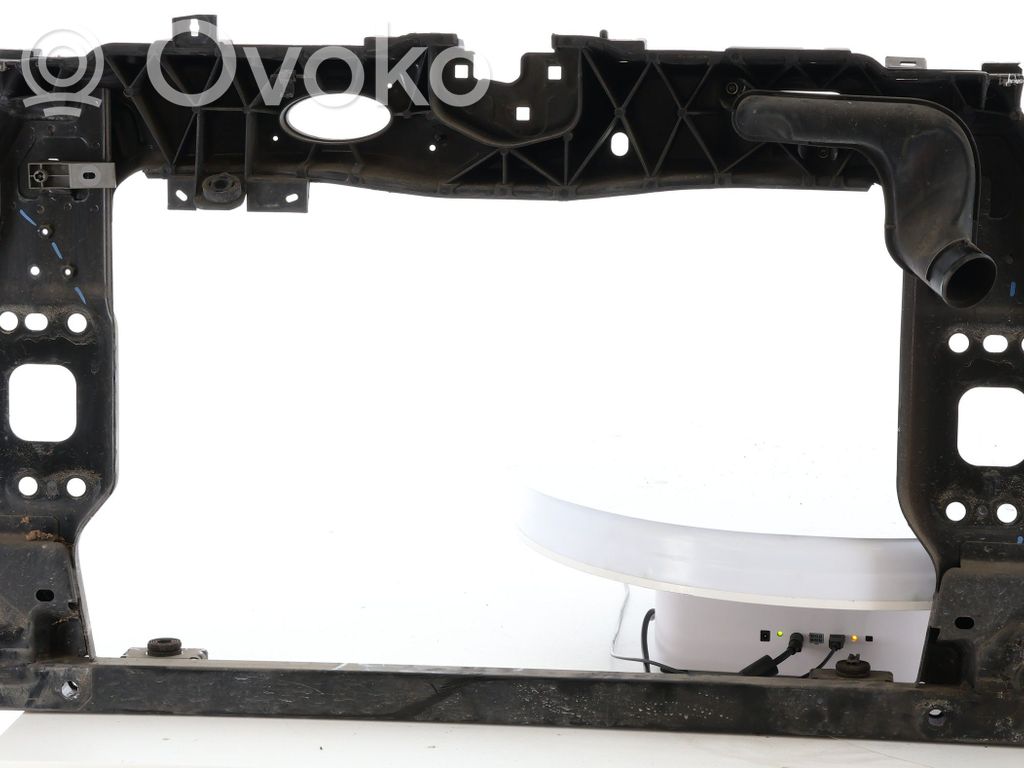 Fiat 500L Panel mocowania chłodnicy / góra 