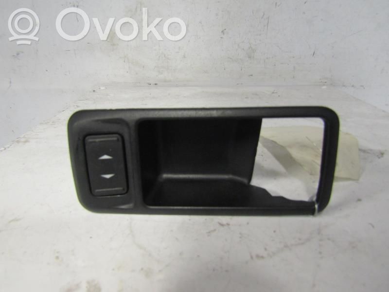 Ford C-MAX I Electric window control switch 