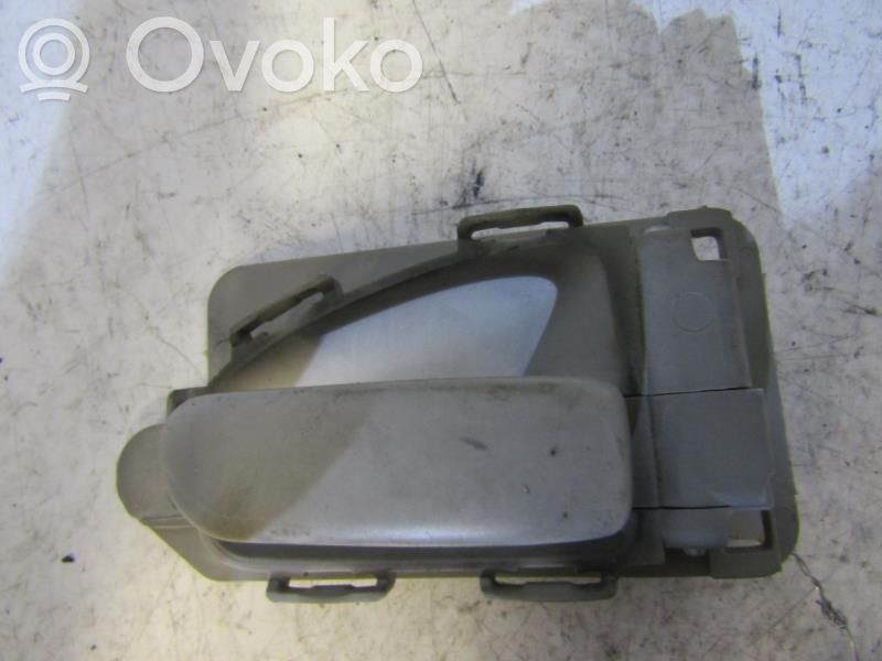 Citroen Xsara Picasso Manecilla interna puerta delantera