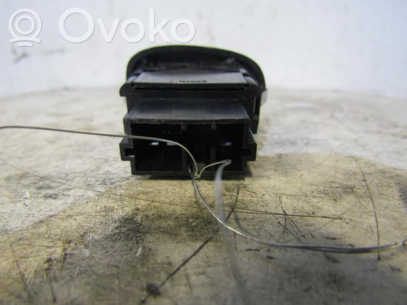 Interruptor del elevalunas eléctrico   6552ZG