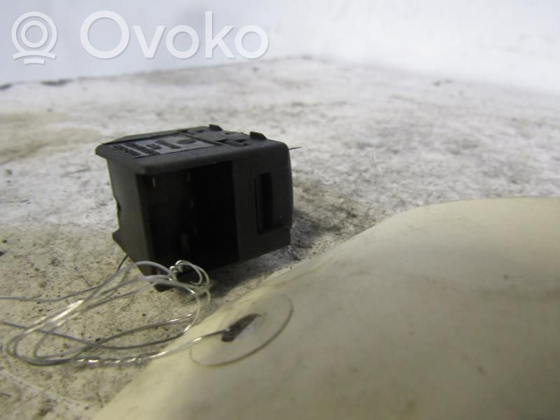 Interrupteur commade lève-vitre   3B0959855B