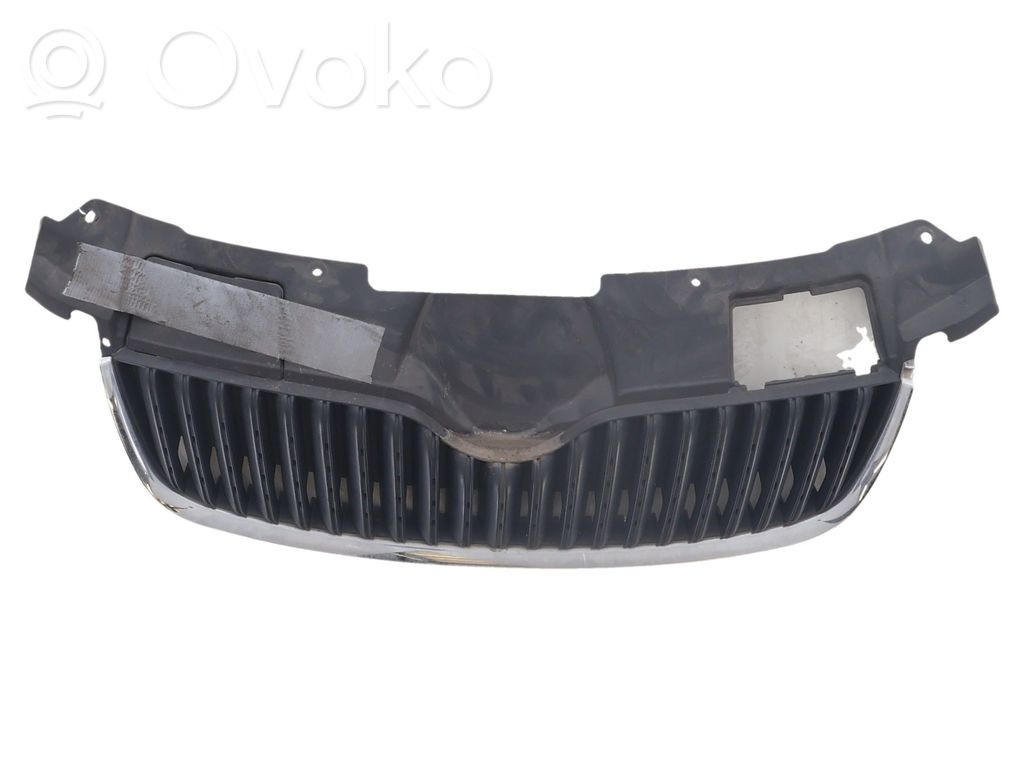Skoda Roomster (5J) Etusäleikkö
