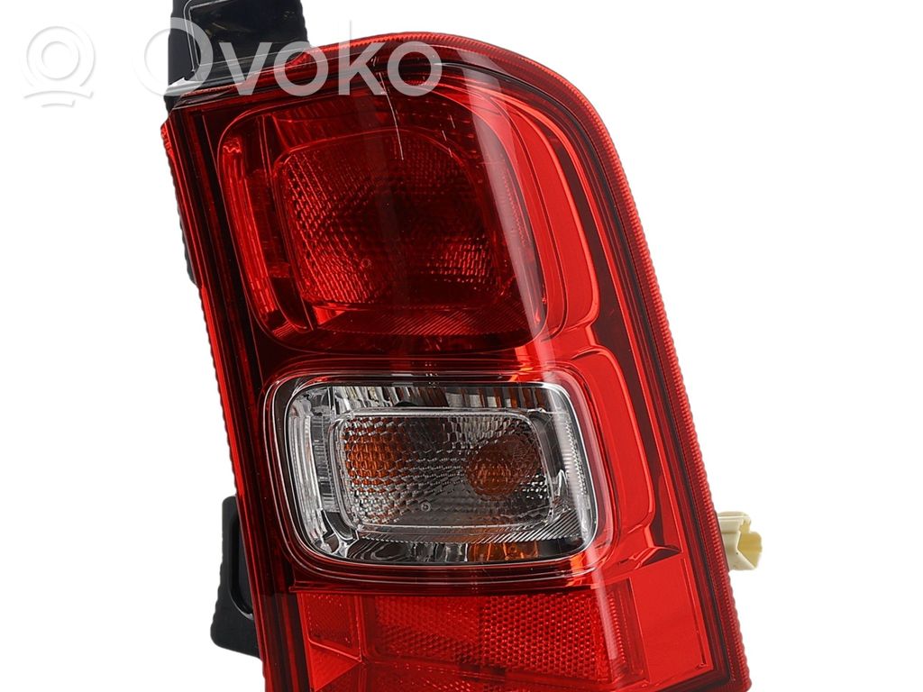 Suzuki Ignis Lampă spate în caroserie 