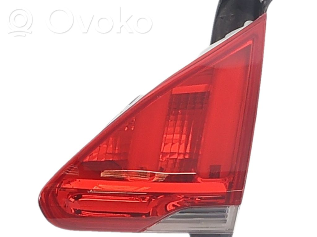 Peugeot 2008 I Takaluukun takavalot 