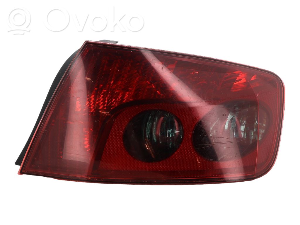 Peugeot 407 Rückleuchte Heckleuchte 