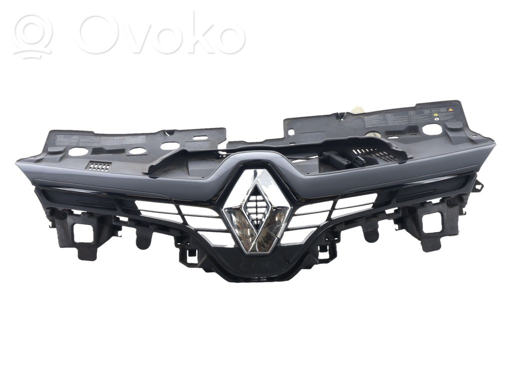 Renault Clio IV Griglia anteriore 