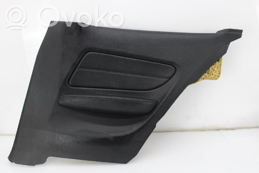 BMW 1 E82 E88 Takaoven verhoilu 