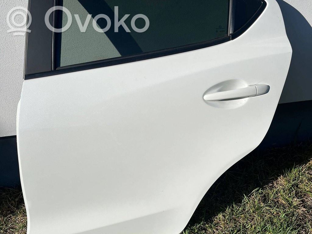 Mazda 2 Galinės durys 